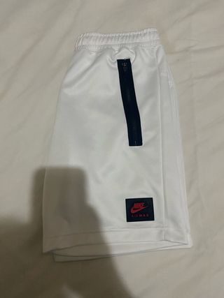 Shorts Nike Air Max blancos