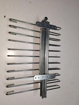 Pantalonera metálica | Percha para pantalones