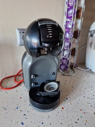 Cafetera Dolce Gusto usada