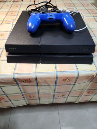 PS4 (PlayStation 4) + mando azul