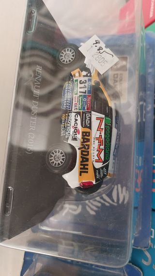 Renault Duster. Dakar 1:43.