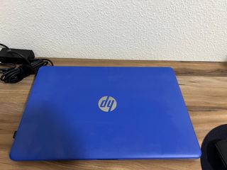 Portátil HP 15-bs250LA. Impecable
