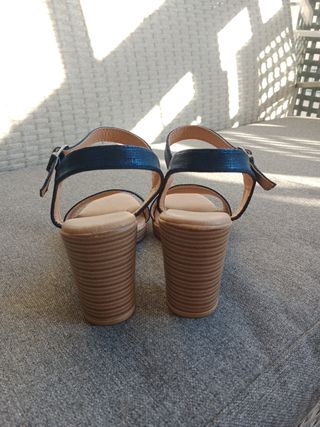 Sandalias piel tacón azul mujer nº36