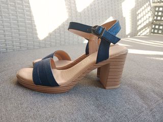 Sandalias piel tacón azul mujer nº36