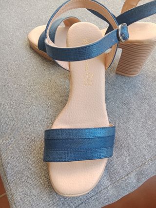 Sandalias piel tacón azul mujer nº36