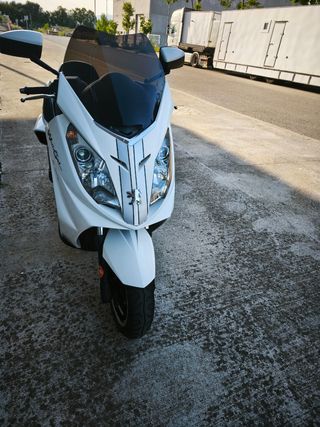 MaxiScooter Peugeot SatelisCompressor WhiteSat20CV