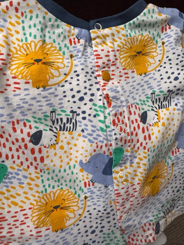 Pack Canadá Ropa bebé 3-6 meses - 4 piezas