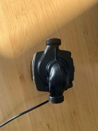 Bomba Grundfos UPM3 Hybrid 15-70 130 ACA