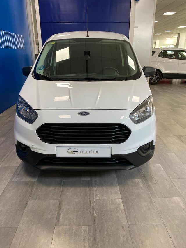 Ford Transit Courier 2022