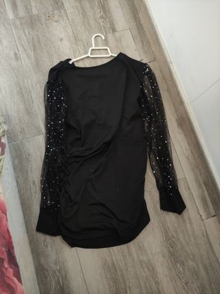 Blusa negra fiesta manga tul