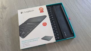 Logitech teclado para iPad Air ultrafino