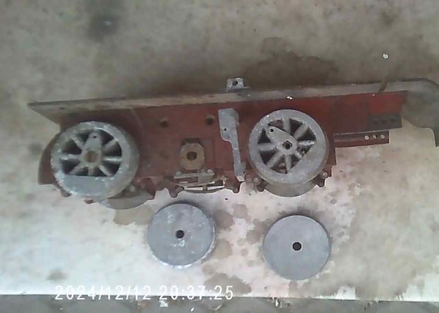 Locomotiva a vapore metallica antica - misura LGB