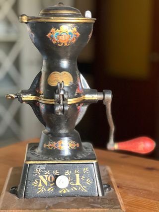 Molinillo café antiguo