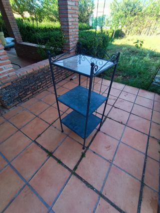 Estanteria metalica negra