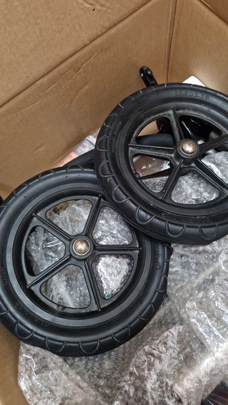 Bugaboo Camaleón - Muuuuchos accesorios