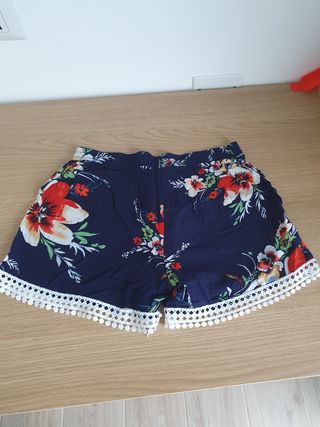 Shorts floreali estivi donna