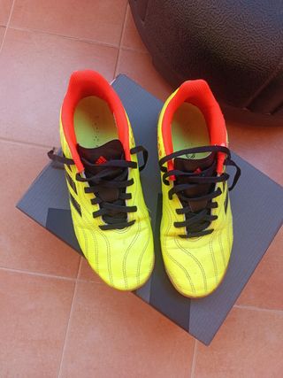 Zapatillas Adidas niño fútbol sala