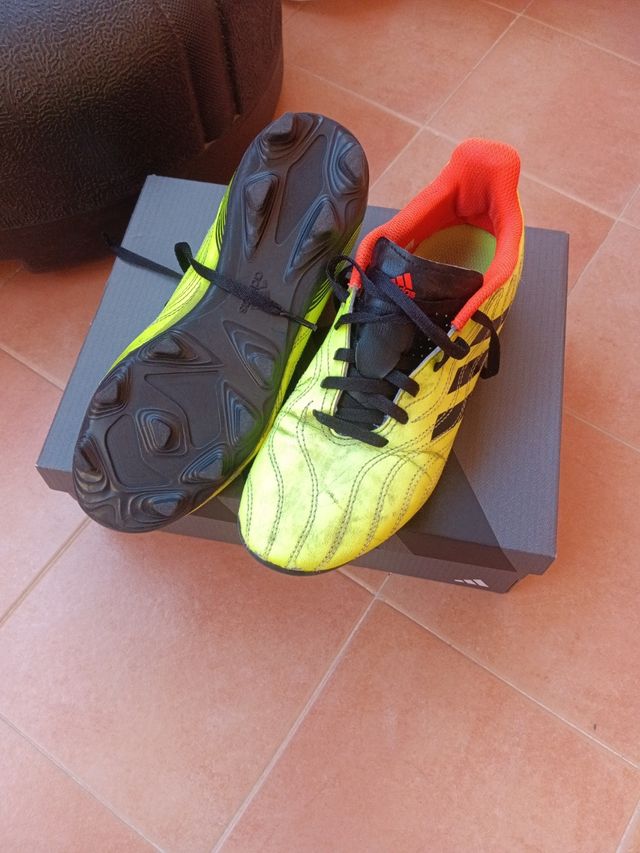 Botas fútbol Adidas niño 40