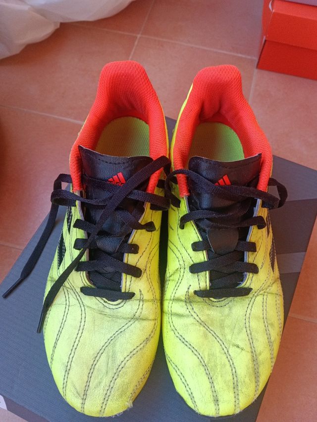 Botas fútbol Adidas niño 40