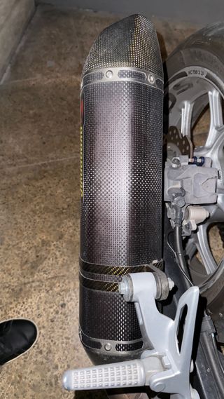 Escape Akrapovic NC750X carbono