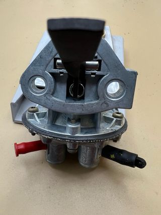 QFP137 Bomba gasolina Austin Montego 2.0 Año 84/92