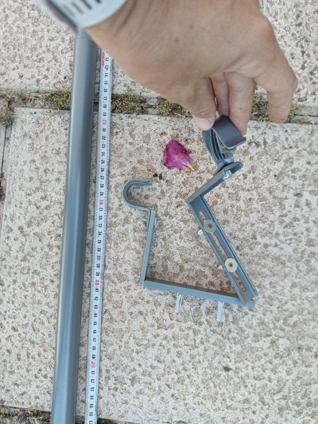 Barra extensible para cortina - Gris