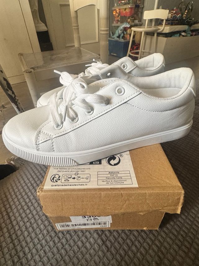 Zapatillas blancas mujer