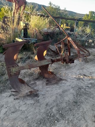 Vertedera de tractores