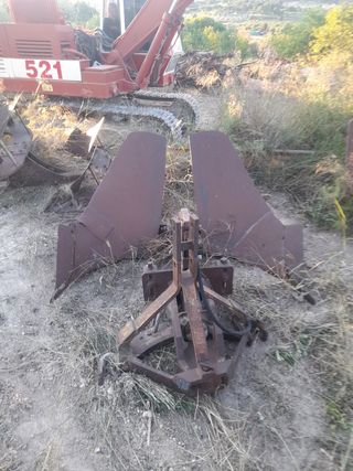 Vertedera de tractores