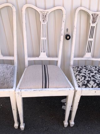 4 sillas blancas estilo vintage