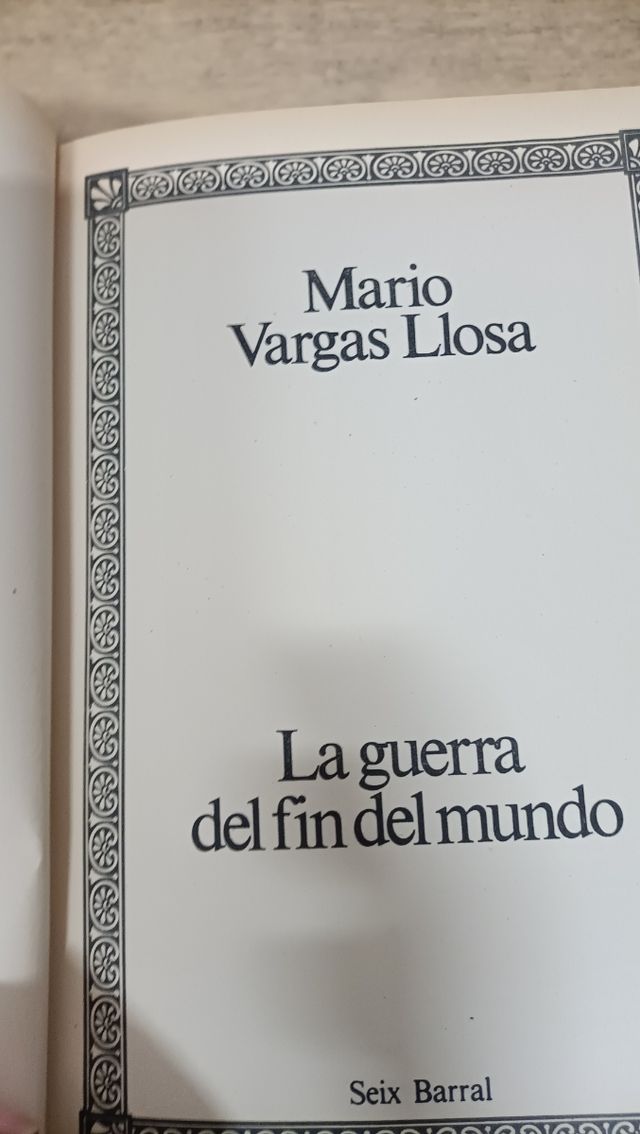 Varios
