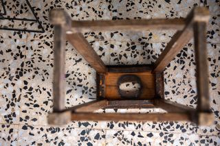 Taburete madera antiguo