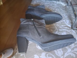 Botas mujer grises tacón