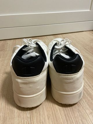 Zapatillas Champion 47.5 - Blancas y Negras