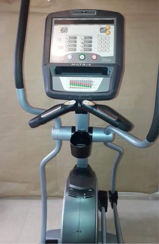 Bicicleta estática Matrix U5X