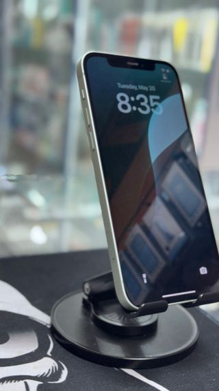 iPhone 12 64GB Verde - Semi nuevo