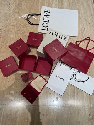 Cajas vacias de Cartier rojas c/u