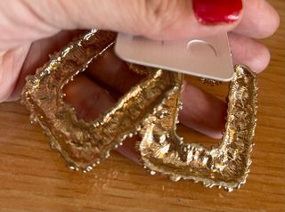 Pendientes dorados rectangulares