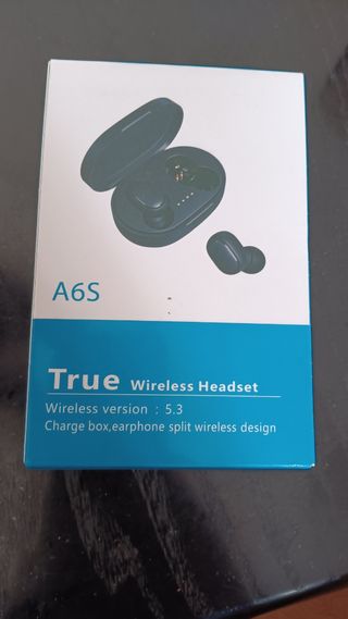 Auriculares inalámbricos negros