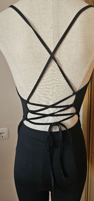 Mono corto negro Bershka