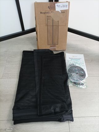 Mosquitera Magnética 90x205cm - Negra