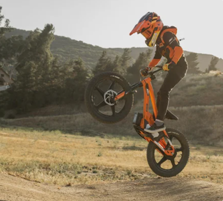 Bicicleta Niño KTM STACYC 12"