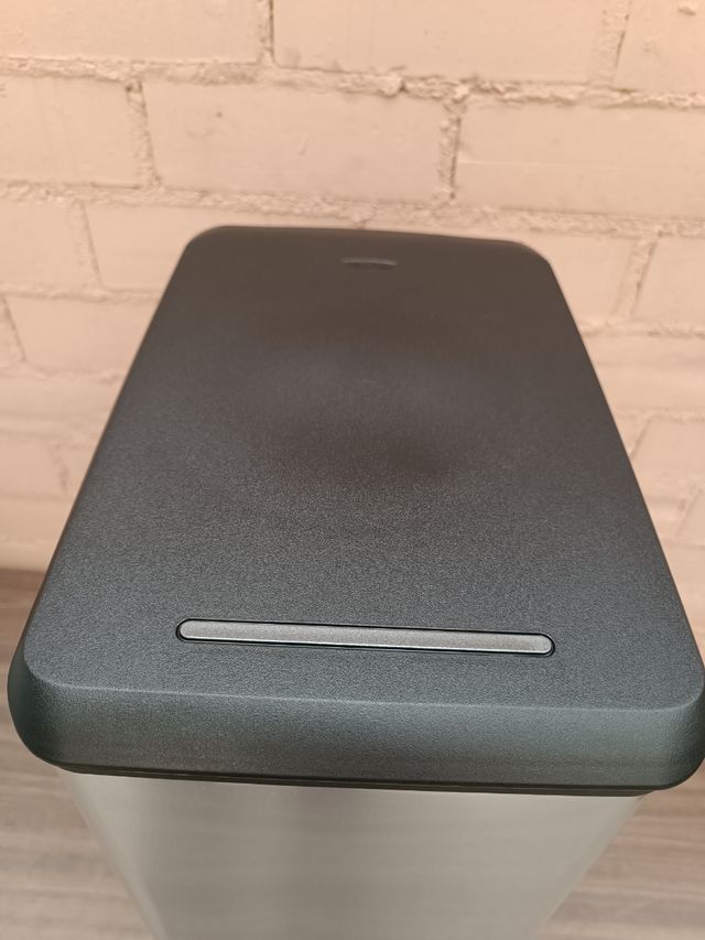 AVERIADO - Curver Deco Slim de 40L, papelera