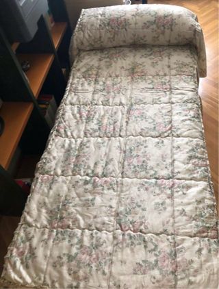 Cabecero y colcha - Beige y rosa