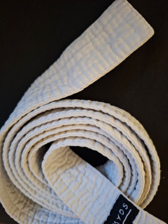 Cinturón blanco Karate 2m. Domyos.