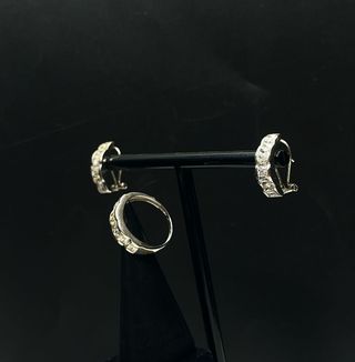 Conjunto de oro blanco 18k con circonitas