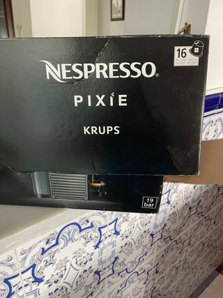 Cafetera Nespresso Pixie 19 bar