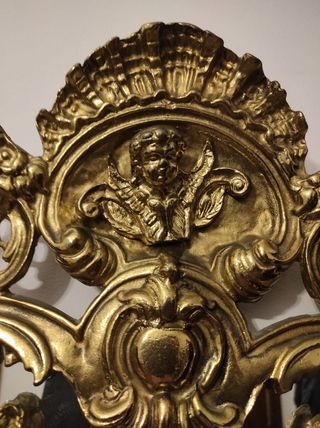 Entrada de bronce