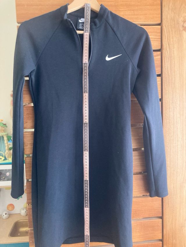 Vestido NIKE negro talla S