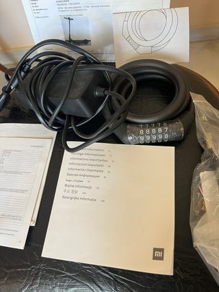 Patinete Eléctrico Xiaomi prácticamente nuevo
